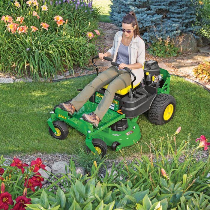 John Deere Z325E 54 in. 24 HP GAS Dual Hydrostatic Zero-Turn Riding Mower